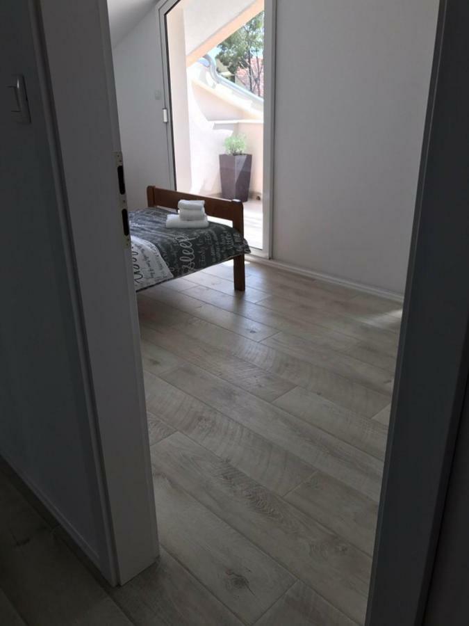 Relaxing Whole Top Floor Apartment By The Sea Žaborić Extérieur photo