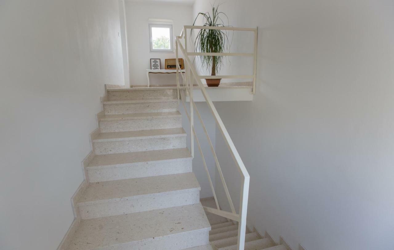 Relaxing Whole Top Floor Apartment By The Sea Žaborić Extérieur photo