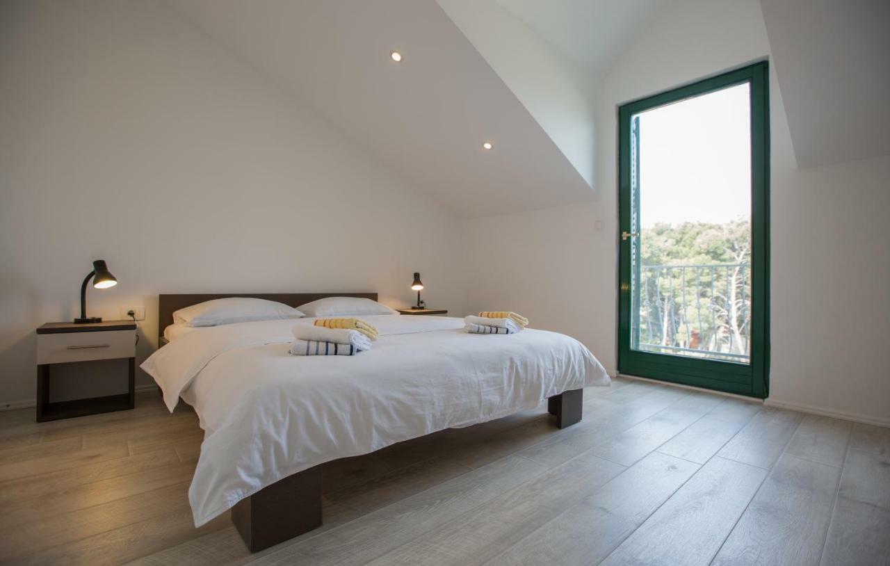 Relaxing Whole Top Floor Apartment By The Sea Žaborić Extérieur photo